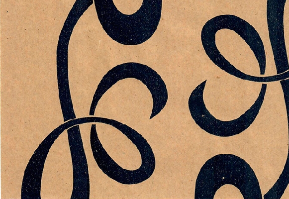 PAPEL DE REGALO KRAFT ENLAZO AZUL 